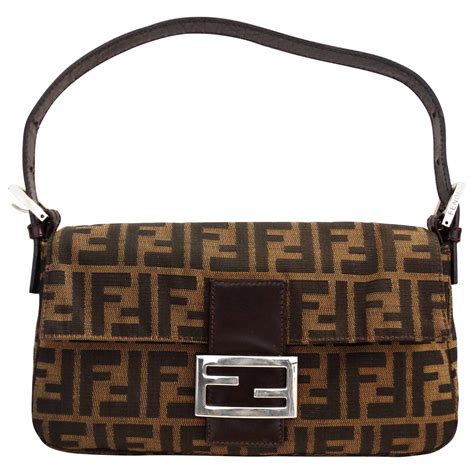 dr shoulder bag fendi|fendi shoulder bag vintage.